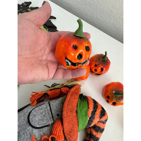 NWOT 9 Piece Halloween Table Top Decor Set Witch Pumpkin Gnome Hat Decoration - Picture 3 of 8